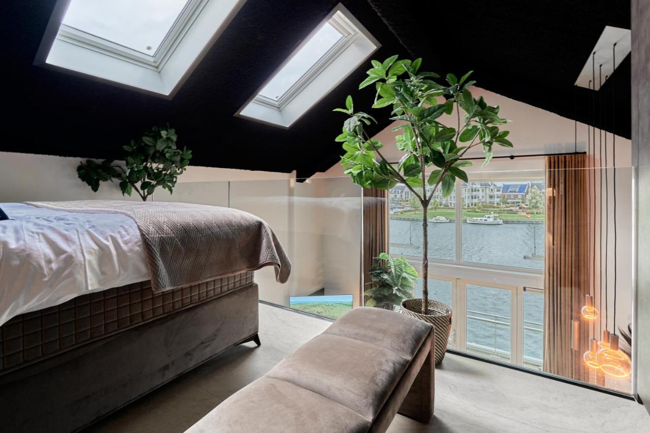 Nomad Water Lodge Harderwijk Zewnętrze zdjęcie