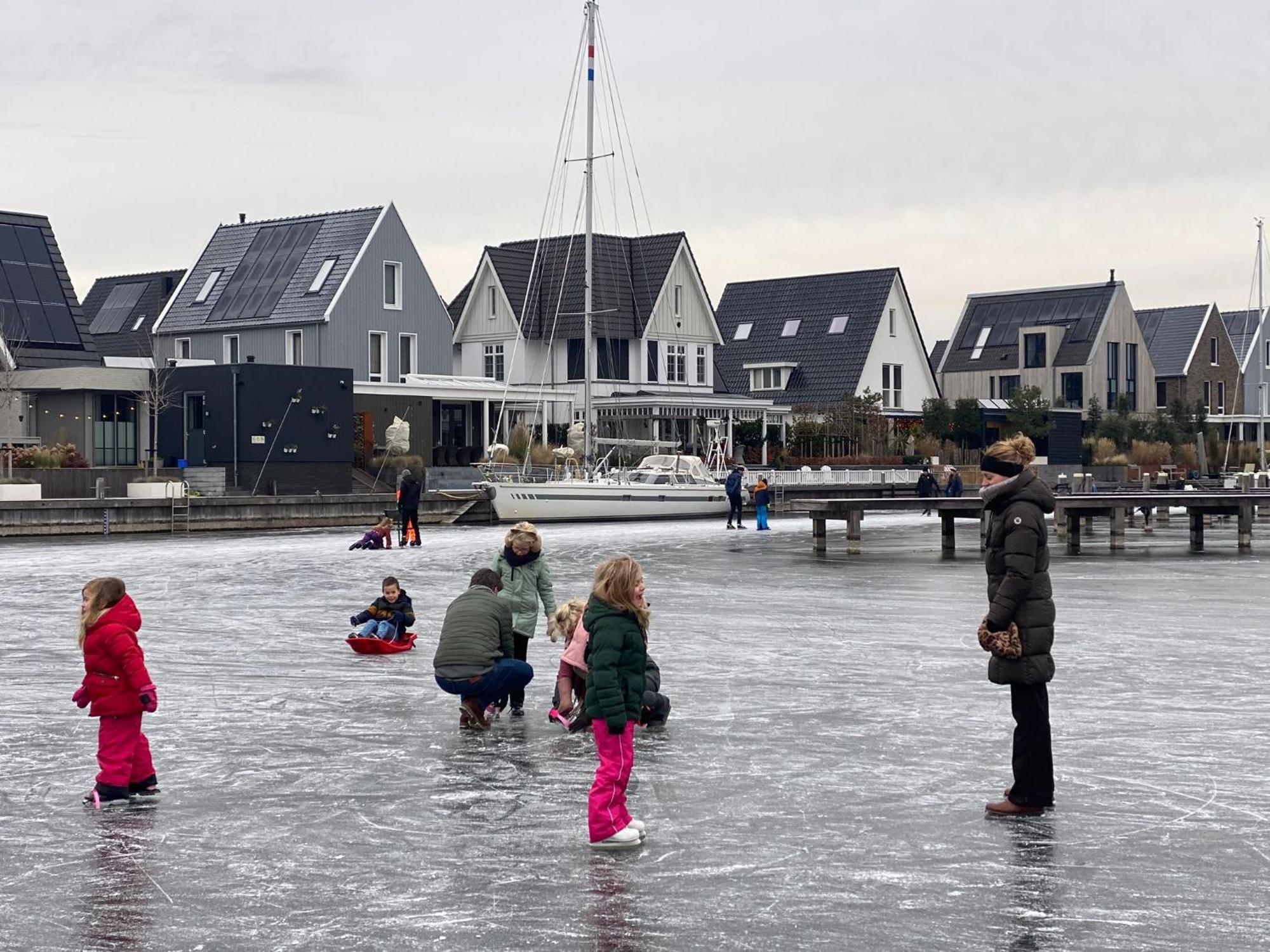 Nomad Water Lodge Harderwijk Zewnętrze zdjęcie