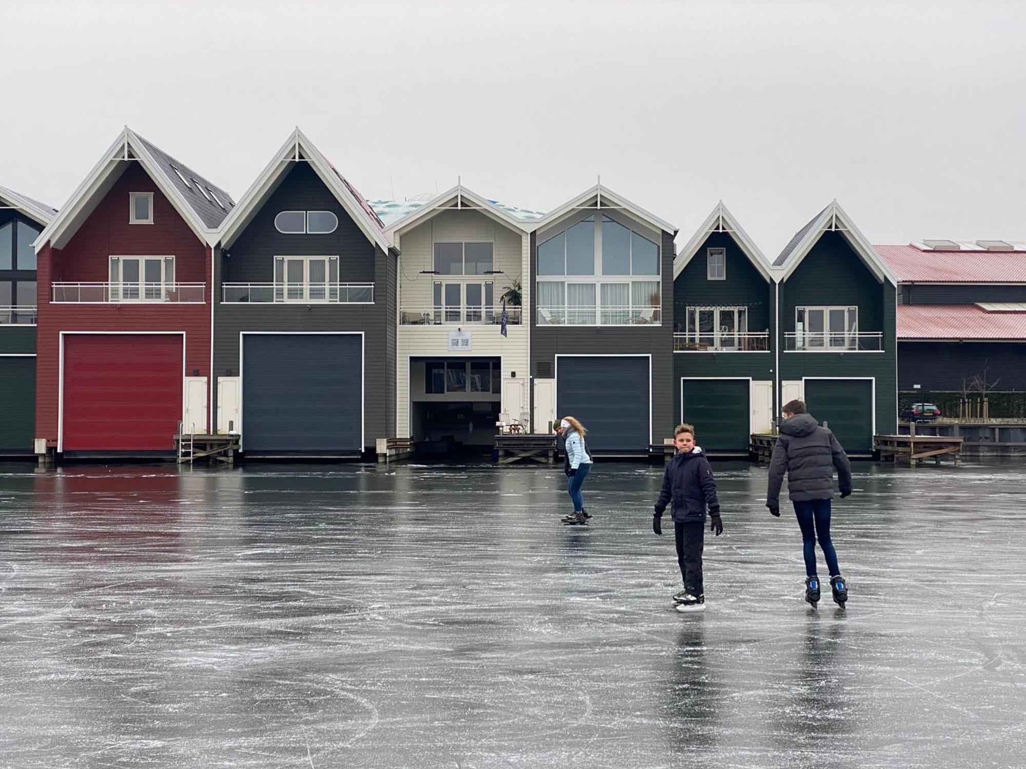 Nomad Water Lodge Harderwijk Zewnętrze zdjęcie